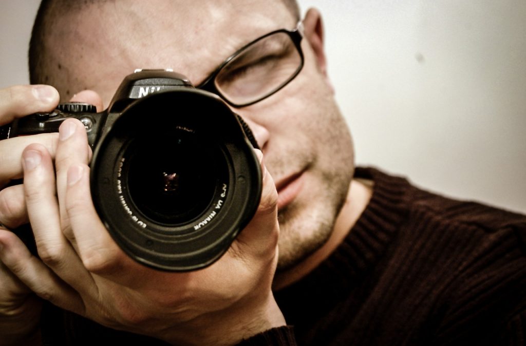 photographer 428388 1280